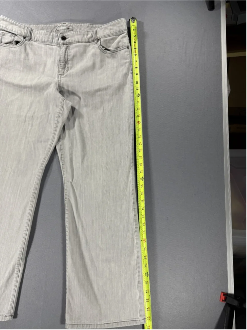 Chico's Platinum Women's Light Gray Denim Pants Size 3.5 Regular